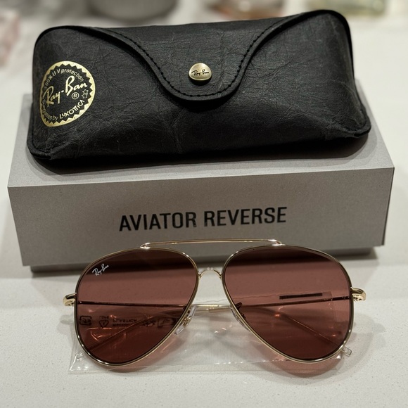 🆕 RAY-BAN Aviator Reverse Glasses - Picture 5 of 8